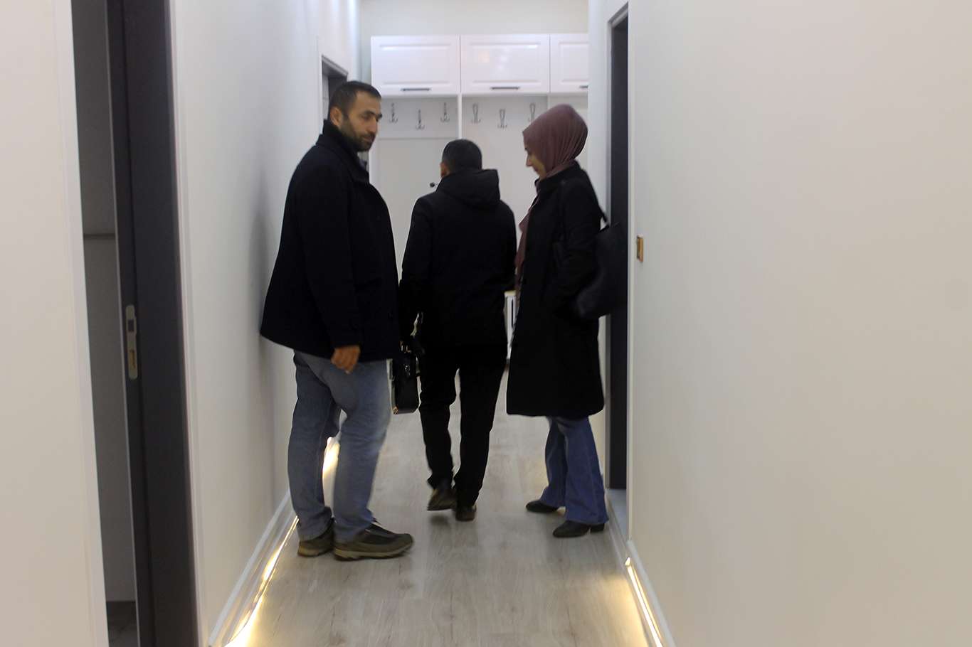 Emlakçılar döviz yerine, istihdam oluşturacak gayrimenkule yatırım yapmayı tavsiye ediyor Emlakçılar döviz yerine, istihdam oluşturacak gayrimenkule yatırım yapmayı tavsiye ediyor